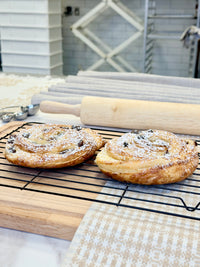 Vanilla Custard & Raisin Swirl