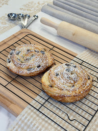 Vanilla Custard & Raisin Swirl