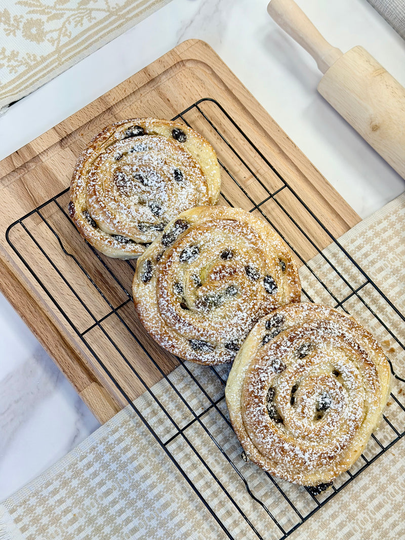 Vanilla Custard & Raisin Swirl